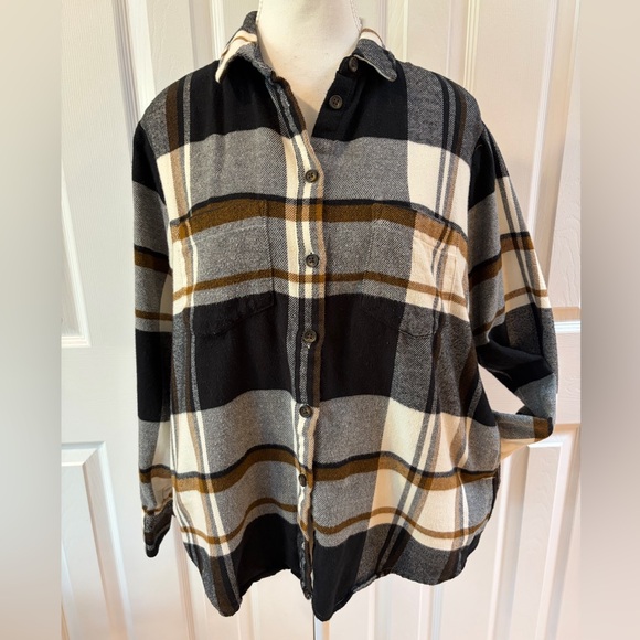 Madewell Tops - Madewell Black, Brown, Cream Plaid Cotton Flannel Sunday Button Up Shirt Size S
